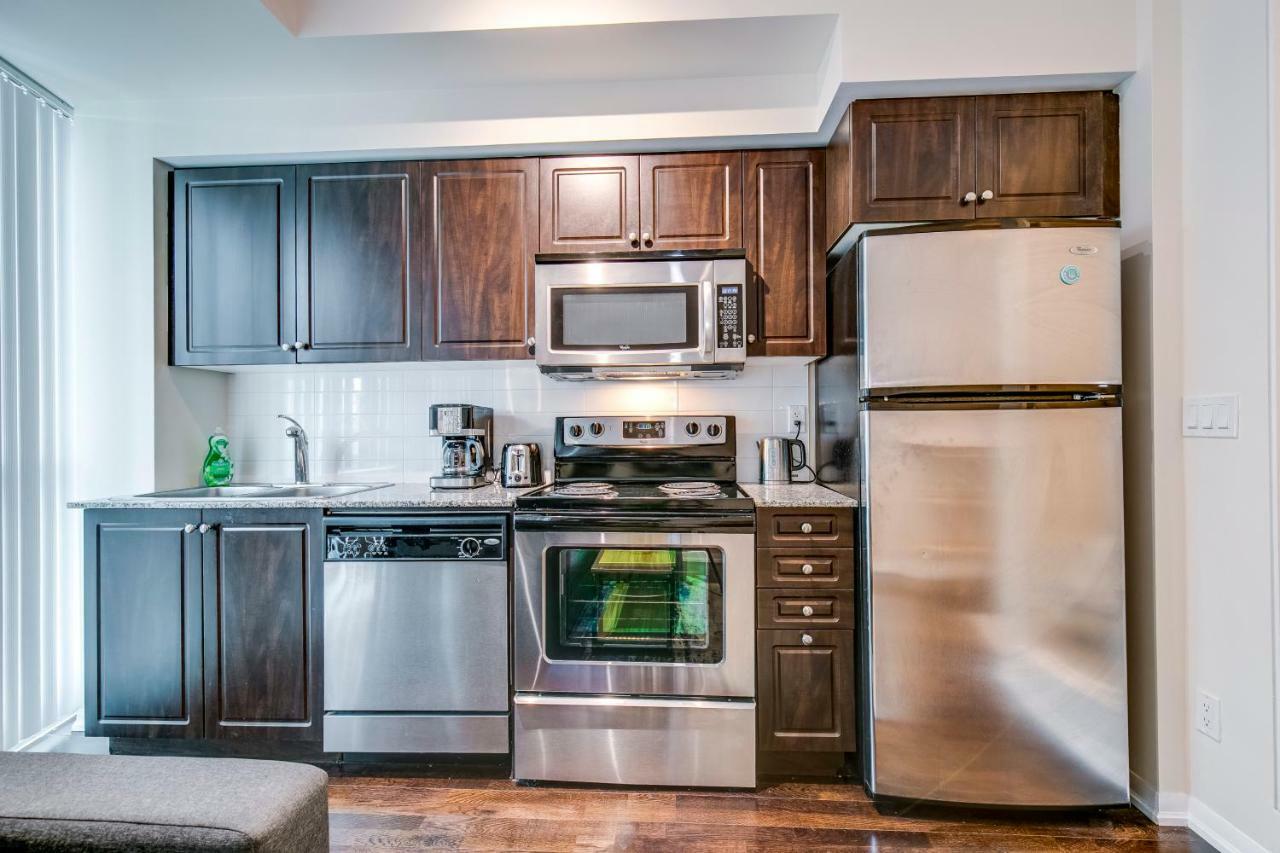 Stunning Condo Suite By Waterfront Toronto Exterior photo